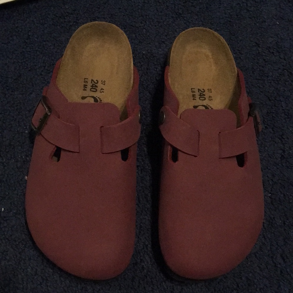 Birki’s Birkenstock Leather clogs
